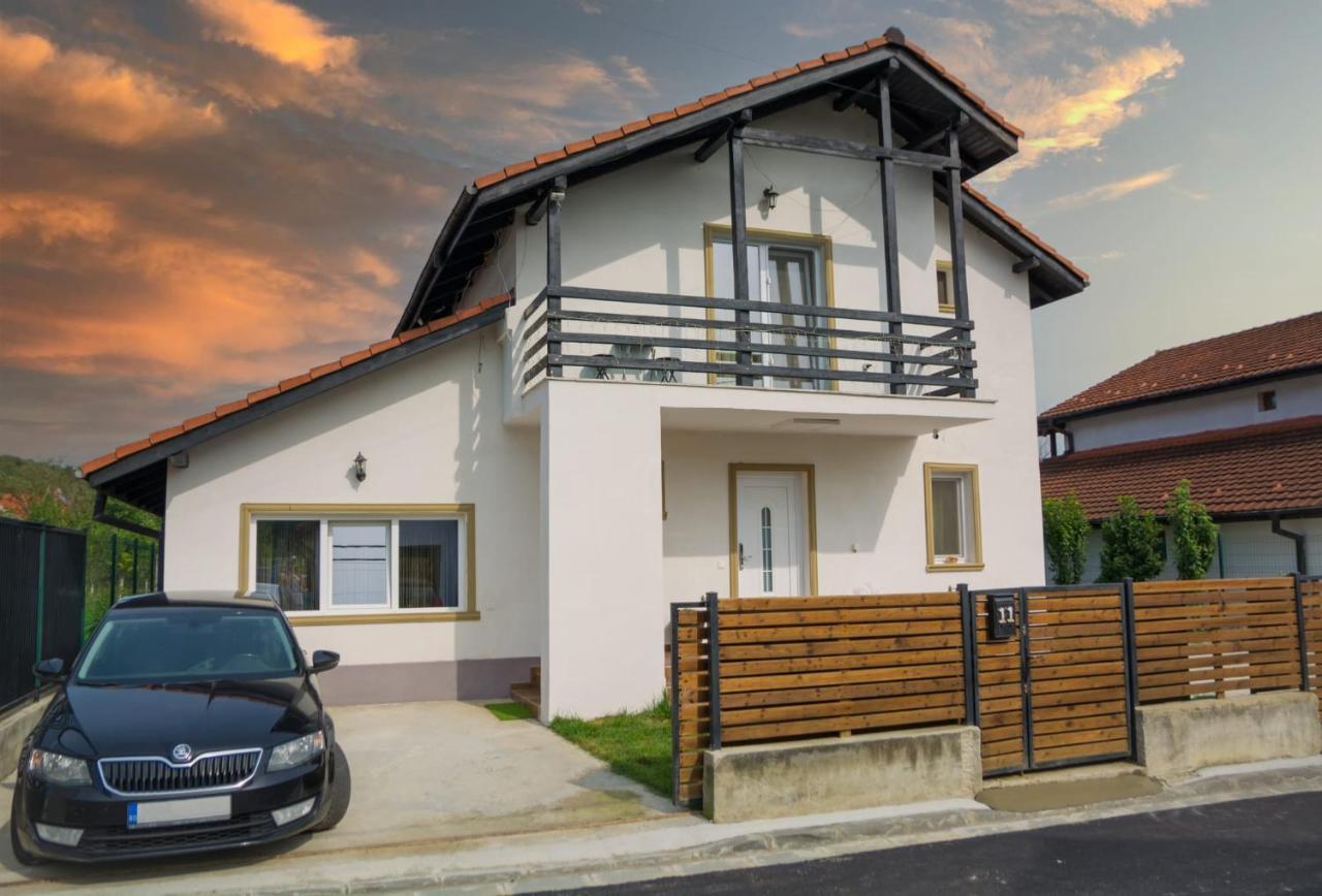 Casa Gabrielle Vila Călimăneşti Exterior foto