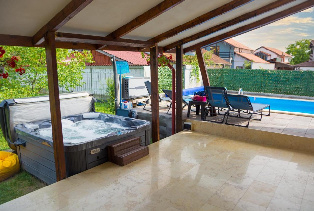 Casa Gabrielle Vila Călimăneşti Exterior foto